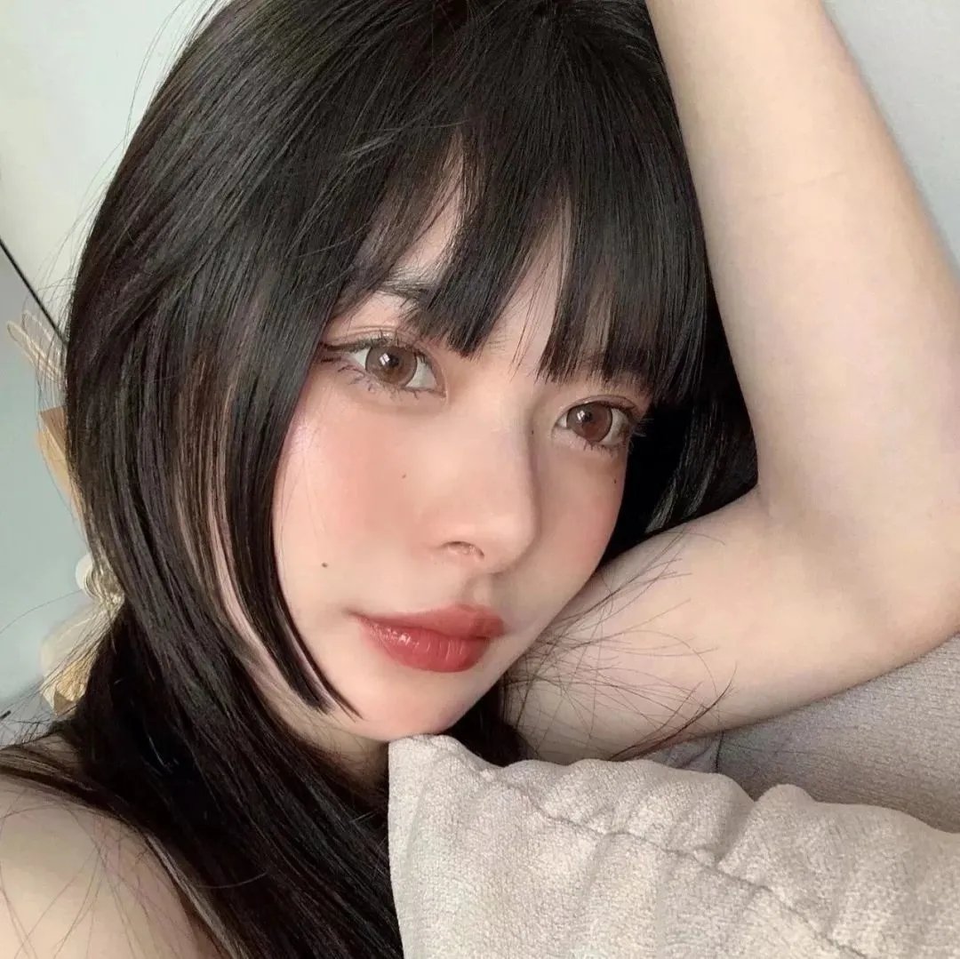 红色